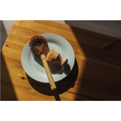 Щётка для чистки посуды Доляна, 8,5×3,5×23 см, щетина кокос, деревянная ручка
