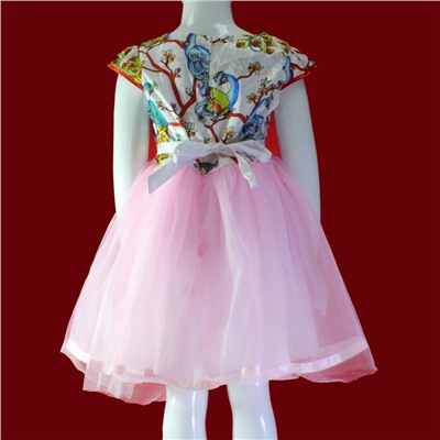 Рост 132-140 см. Детское платье Rosemarin с пышным трехслойным вшитым подъюбником.