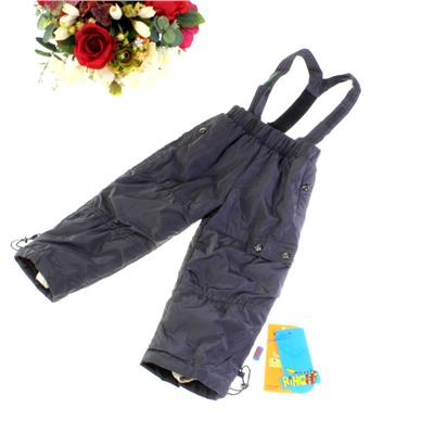 Рост 88-92. Утепленные детские штаны на подтяжках с подкладкой из полиэстера Rihoo графитового цвета.