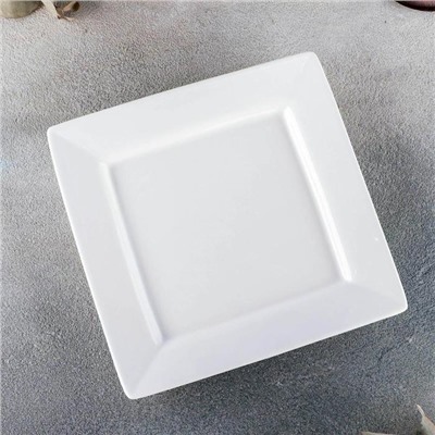 Тарелка фарфоровая квадратная Wilmax Stella, 18,5×18,5 см, цвет белый