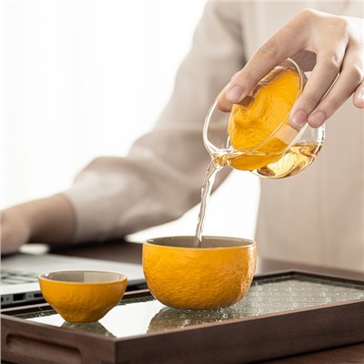 Набор для чайной церемонии «Лимон», 6 предметов: стеклянная чаша с крышкой, 2 керамические чаши, тряпка, сумка, цвет жёлтый