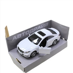 Модель машины Mercedes-Benz CLS 63 AMG масштаб 1:32 (длинна 12см)  белого цвета.