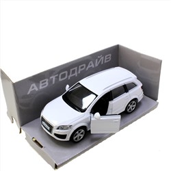 Модель машины Audi Q7 масштаб 1:32 (длинна 12см)  белого цвета.