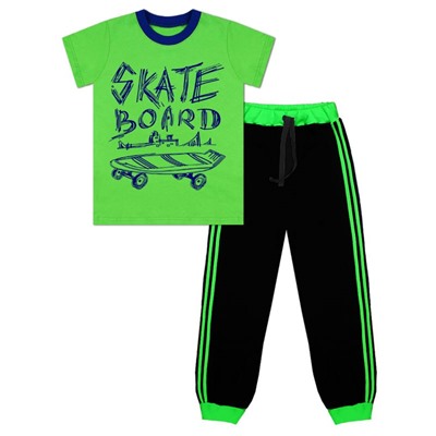 Спортивный комплект для мальчика с зеленой футболкой и черными брюками
