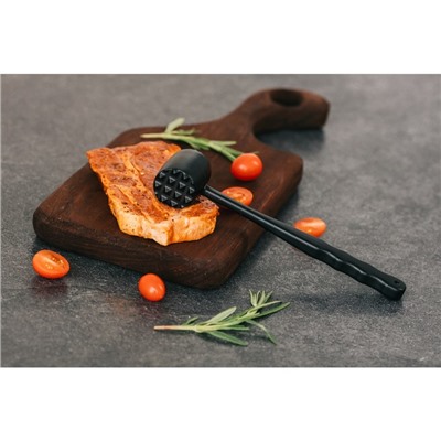 Молоток для мяса Magistro Alum black, 150 грамм, 20,5 см, цвет чёрный