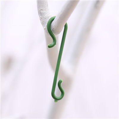 Набор S-образных крючков 10 шт. для новогодних украшений, пластиковые, длина крючка 4 см