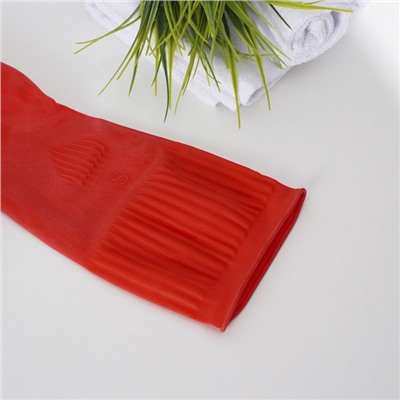 Перчатки хозяйственные резиновые Доляна, размер S, 38 см, длинные манжеты, 90 гр, цвет красный
