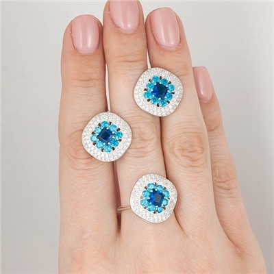 Серебряное кольцо с голубыми фианитами 056